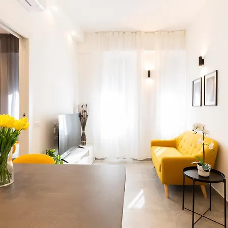 아파트 Biancospini 13 - Flower District